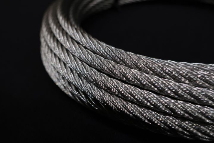450421-3 Stainless steel wire 6mm 10x10m