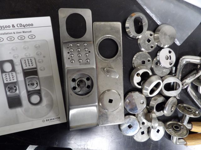 414492-2 Door lock with code mm