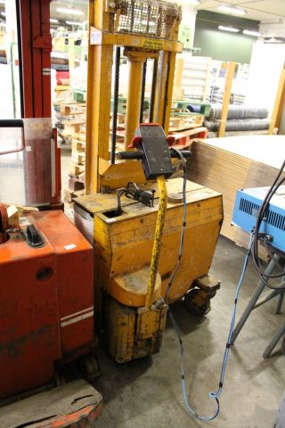 445752-2 Ledstaplare Jungheinrich Ameise -1979