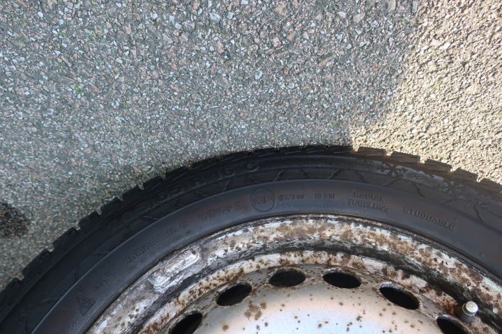 446994-11 Volkswagen 7HC Caravelle - 2010