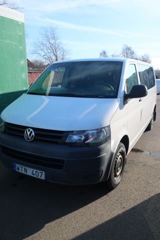 446994-1 Volkswagen 7HC Caravelle - 2010