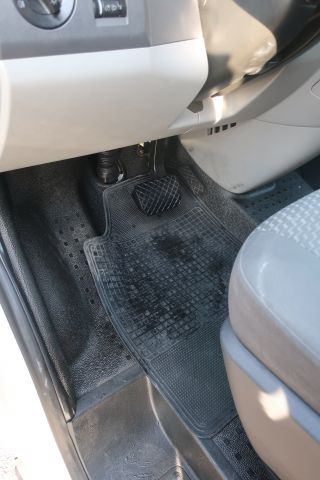 446994-20 Volkswagen 7HC Caravelle - 2010