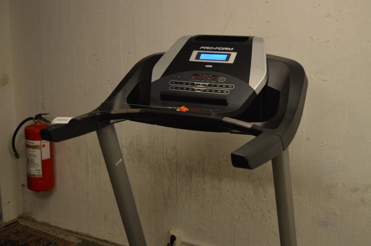 419252-10 Treadmill Pro-Form Endurance M7
