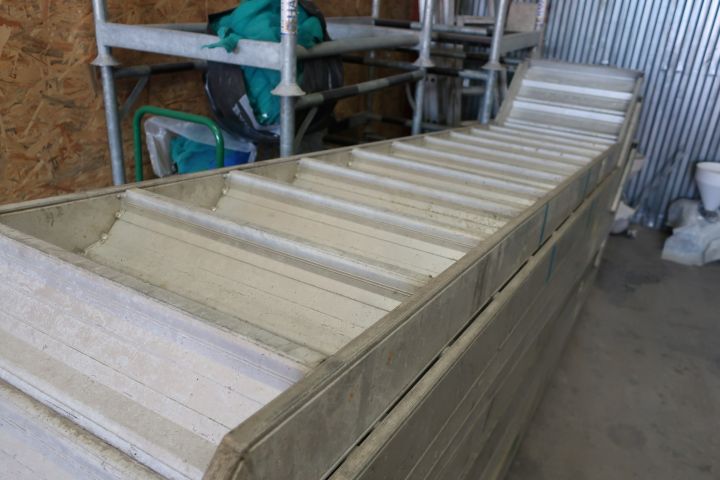 446995-2 Peri Up Rosette stairs for stands, 8pcs