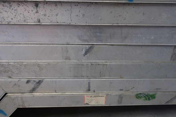 446995-3 Peri Up Rosette stairs for stands, 8pcs