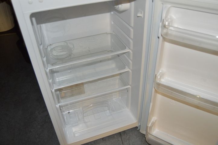 419287-4 Matsui fridge / freezer M50TW12E