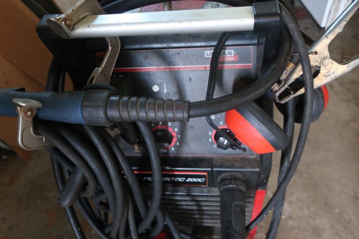 410833-3 Svets Powertec 200c