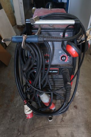 410833-4 Svets Powertec 200c