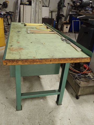 399974-6 Workbench with accessories