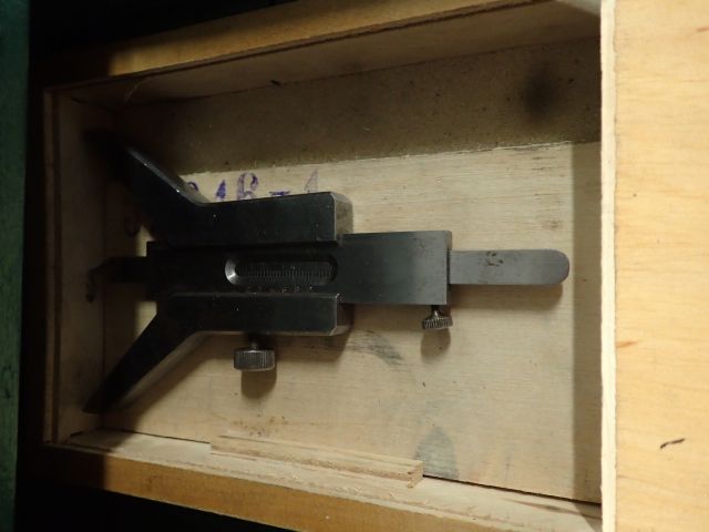 399974-8 Workbench with accessories