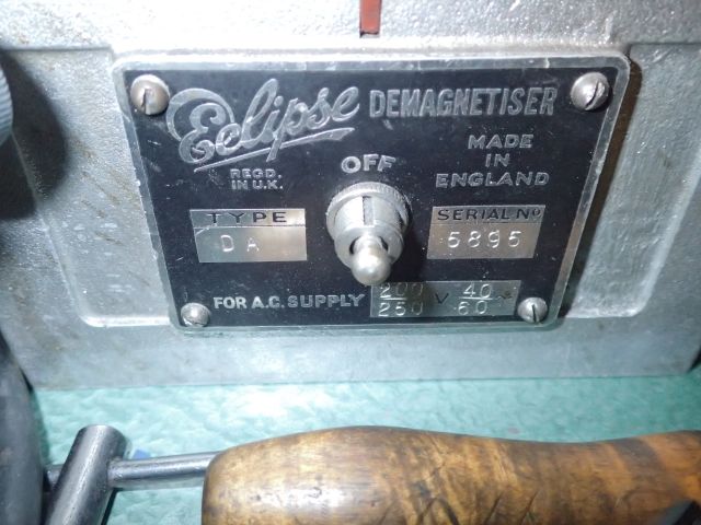 399974-24 Workbench with accessories