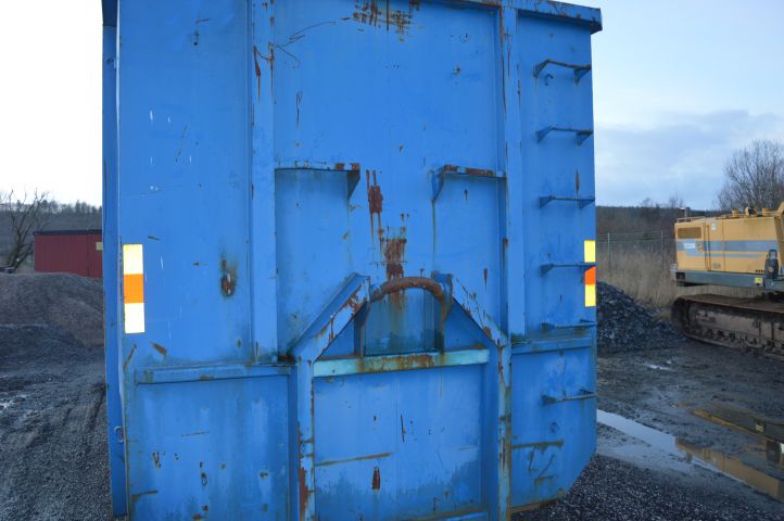 451566-10 Container flap 37 cubic