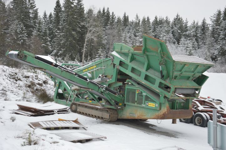 451571-1 McCloskey R155 High Energy Screener