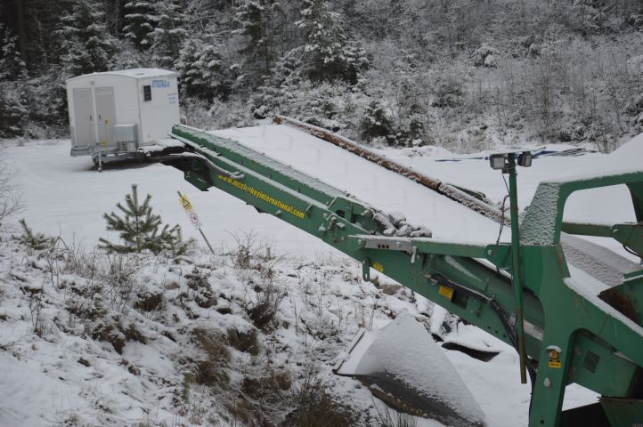 451571-10 McCloskey R155 High Energy Screener