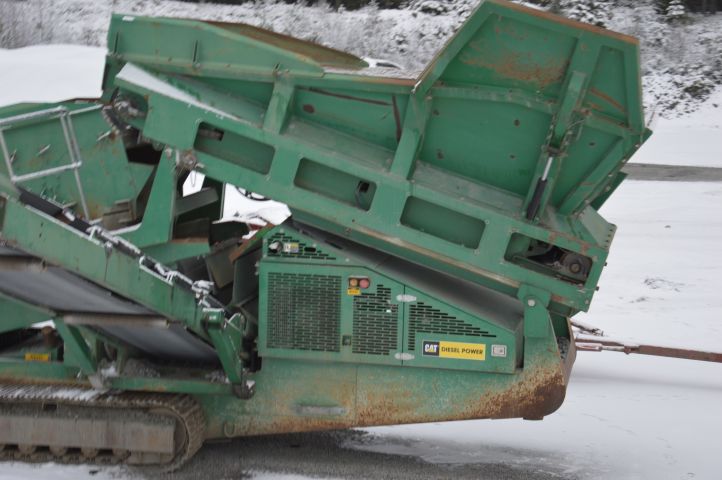 451571-13 McCloskey R155 High Energy Screener