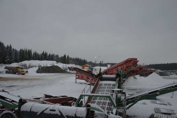 451571-21 McCloskey R155 High Energy Screener