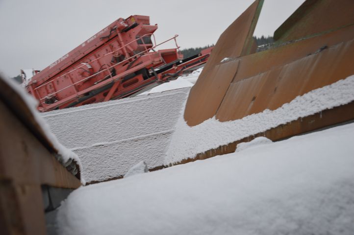 451571-31 McCloskey R155 High Energy Screener