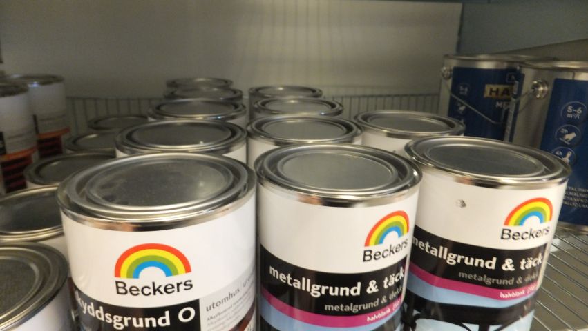 404636-2 Becker's metal paint / foundation