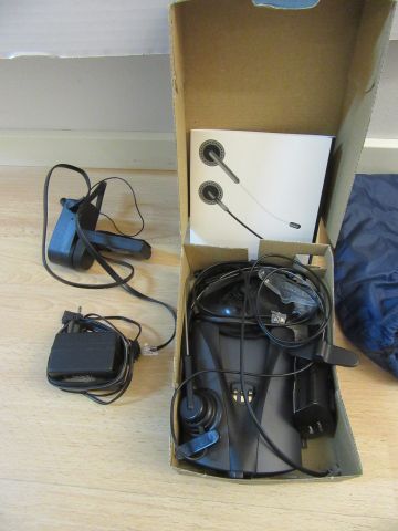 415782-5 Switch - Ericsson Dialog 4223, with fixed and handsfree devices