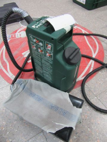415828-2 Bosch Wallpaper Remover PTL 1