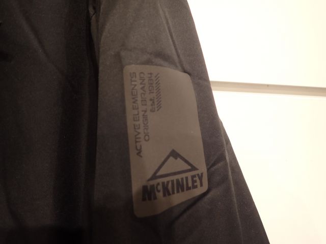 403998-9 Parkas McKinley stl. XL Mr.