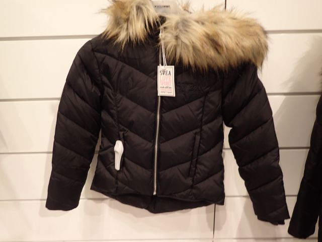 404094-1 Winter jacket SVEA stl. 140 children