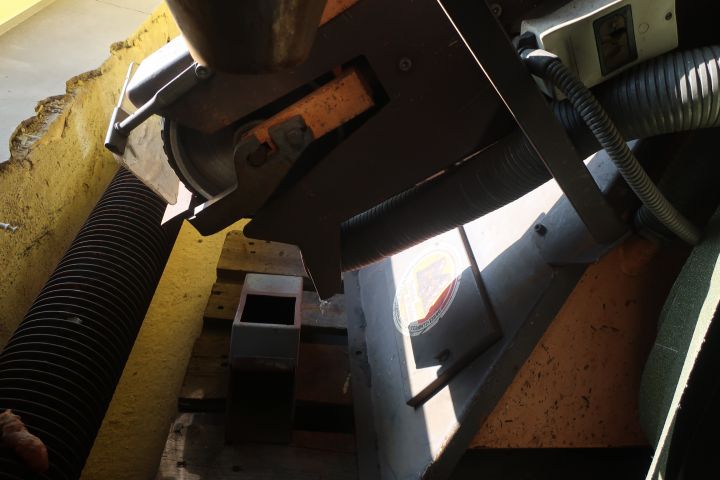 377993-7 Band grinder Swede Grinder 2500-75-100