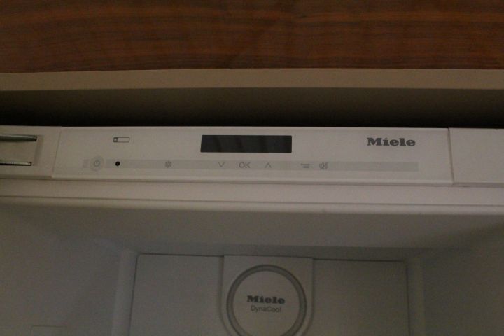 451725-3 Inbyggnadskylskåp Miele K 35473 ID, A+++ (demoex)