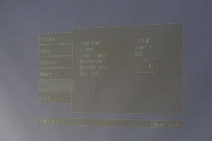 451744-2 Projektor med duk Epson EMP-TW520