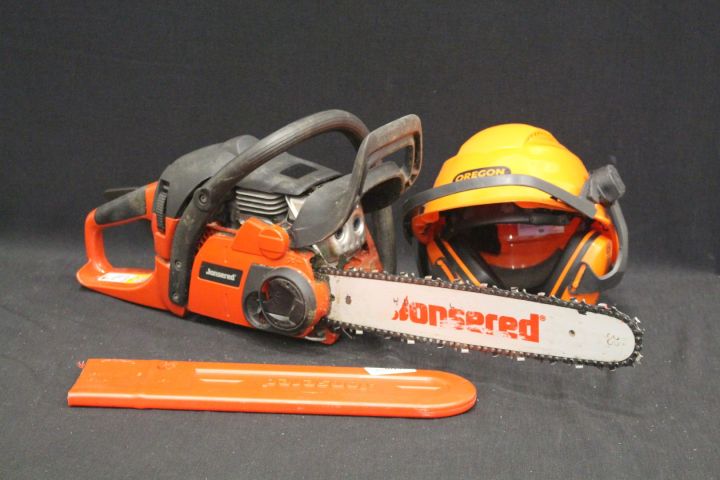 448095-1 Chainsaw Jonsered, ink helmet