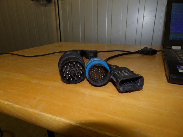 414664-8 Autocom CDP + Diagnostic Instrument with Laptop