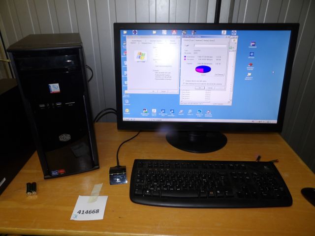 414668-1 Computer kit # 2 Acer Veriton X2610G with 27 "screen mm