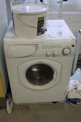 436183-1 Ariston Washing Machine