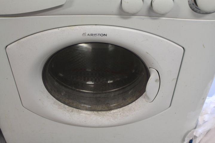 436183-2 Ariston Washing Machine