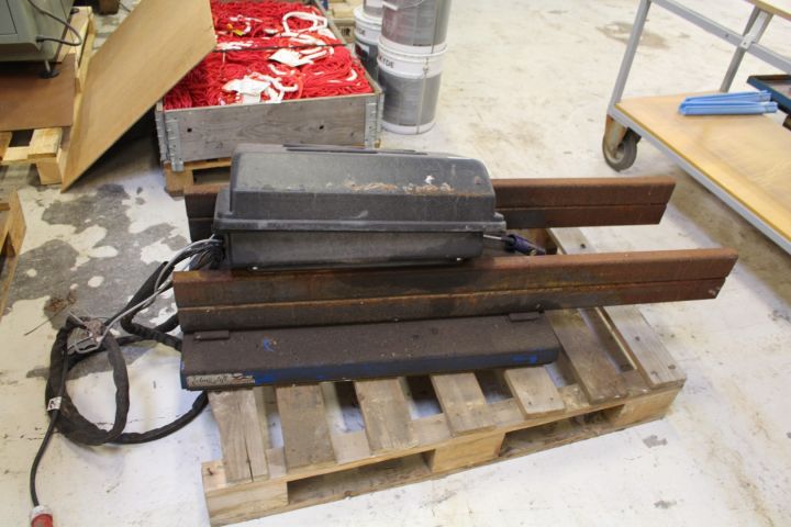 448125-1 Lift table Edmo-lift