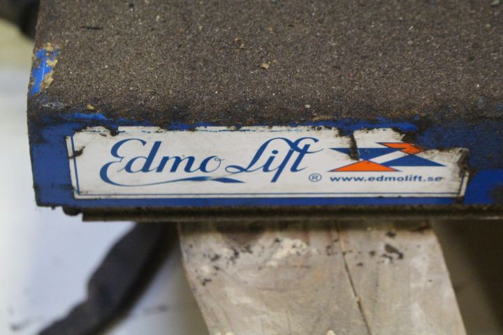 448125-2 Lift table Edmo-lift