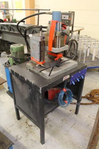 448141-1 Hydraulic press Santas Mekaniska AB