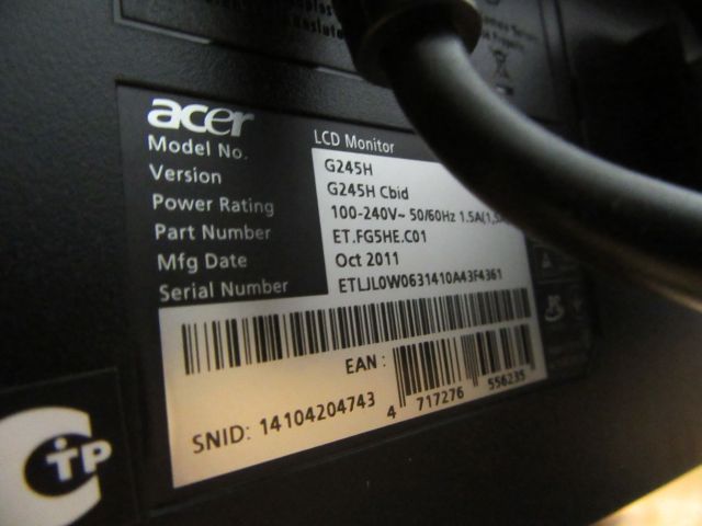 414671-12 Computer package # 5, Acer Veriton X2610G and 24 inch screen