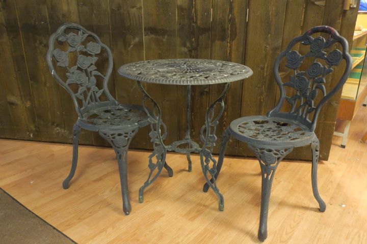 449609-1 Trädgårdsmöbler i Gjutjärn