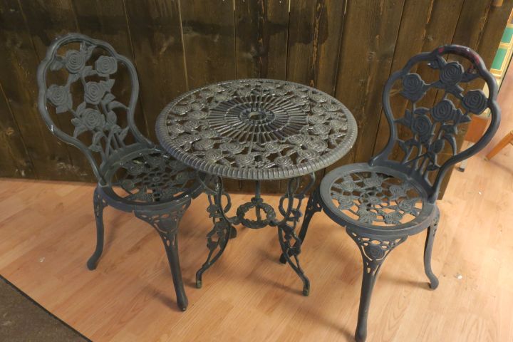 449609-4 Trädgårdsmöbler i Gjutjärn