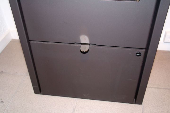 456042-5 Nord 1 by Jydepejsen. Unused wood stove. Factory Warranty. Free shipping in Denmark