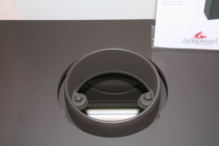 456042-8 Nord 1 by Jydepejsen. Unused wood stove. Factory Warranty. Free shipping in Denmark