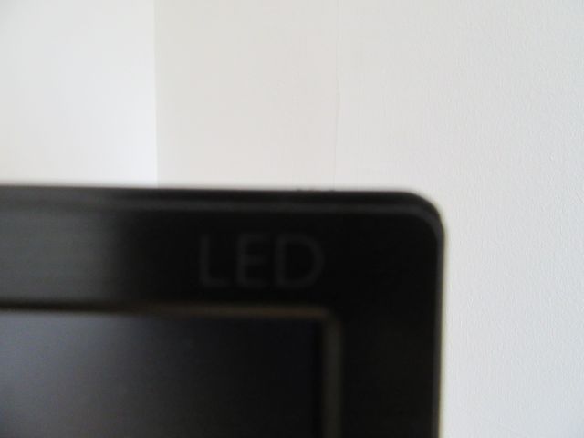 414676-3 Philips 24 inch screen