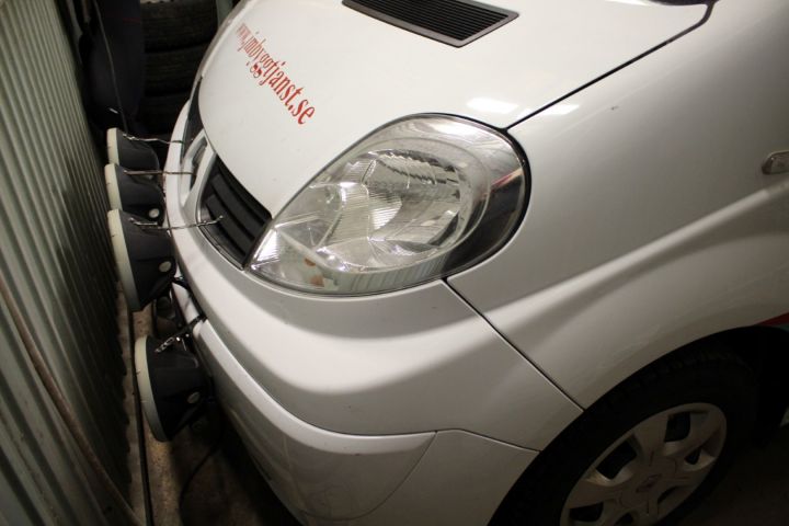 456691-5 Renault Trafic 2.5 DCI FAP kombi -2010 (146HK, 15500mil, 6-sits)