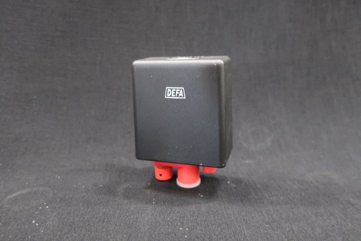 445587-4 Battery charger Defa Multicharger 1204