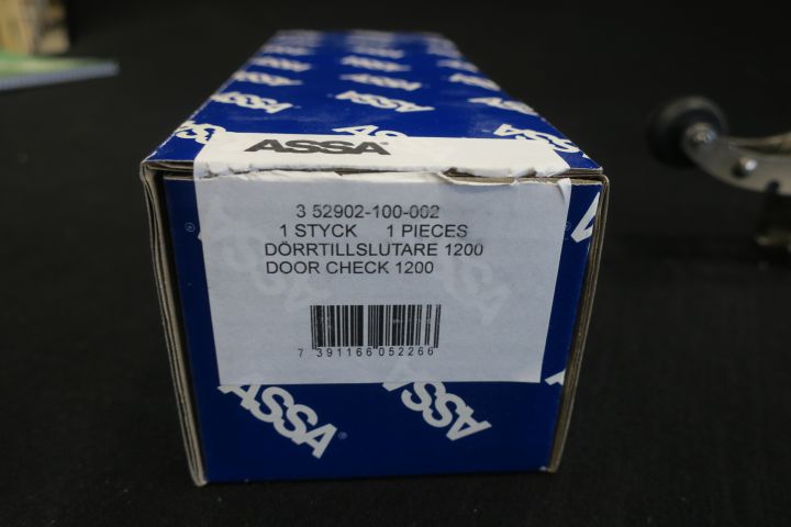 452498-2 8th door shutter ASSA 1200