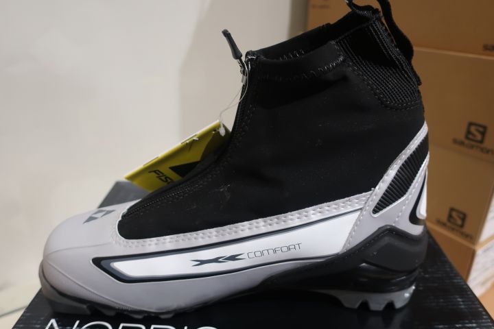 377537-4 Fischer XC Comfort Silver pants in black, 3 pairs of stl.39