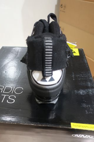 377537-8 Fischer XC Comfort Silver pants in black, 3 pairs of stl.39