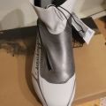 377551-2 Salomon Vitane 8 Classic Pilot boots in white, 2 pairs of seats 40-41