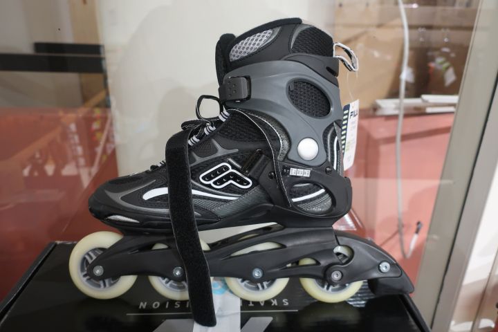 377567-4 Fila Fitness Primo Comp & Nike N-dorfin Select inlines, 2 pairs stl.36 / 5, 41